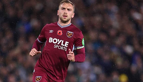 توتنهام يستعد لتقديم عرض للتعاقد مع نجم وست هام