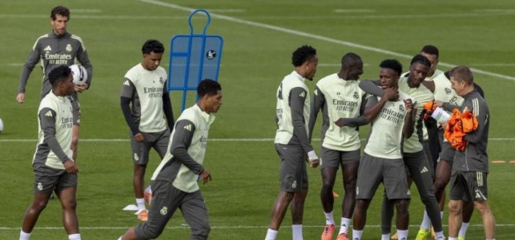 غياب ثنائي ريال مدريد عن المران الأخير قبل الكلاسيكو