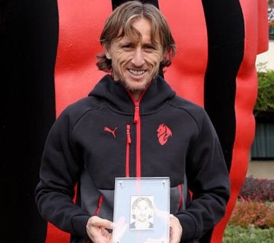 مودريتش يحصد جائزة مميزة بعد تألقه مع ميلان