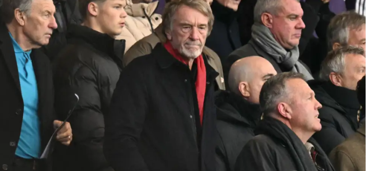 بناء من الصفر .. كيف أعاد راتكليف قائمة مانشستر يونايتد؟