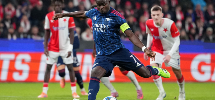 ارسنال يحقق فوزاً مهماً خارج قواعده امام سلافيا براغ وتعادل مرير لـ نابولي