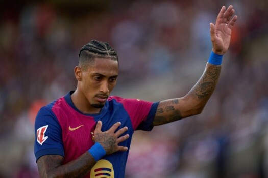 برشلونة يترقب عودة رافينيا لتعزيز هجومه بعد طول غياب