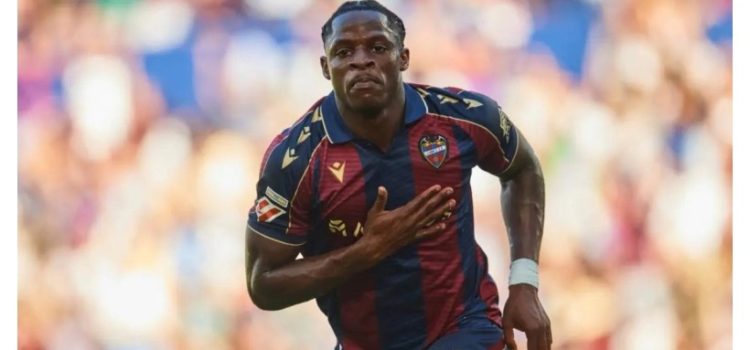 ريال مدريد يستهدف التعاقد مع إيتا يونج