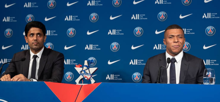 مبابي وباريس يتبادلان الشكاوى أمام محكمة فرنسية