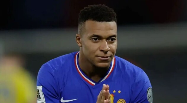 مبابي: هدفنا الفوز بجميع الالقاب