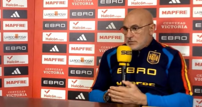 مدرب إسبانيا: برشلونة لم يخبرنا بإصابة يامال .. وفقدت التعاطف مع فليك