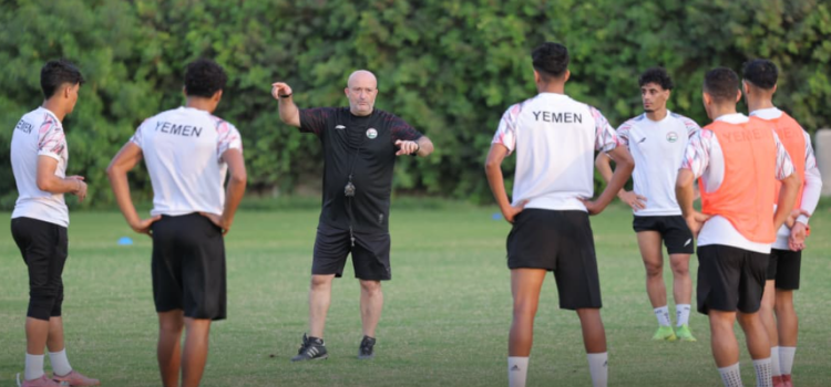 مدرب المنتخب الوطني الأول يقر القائمة النهائية لمواجهتي بوتان وجزر القمر