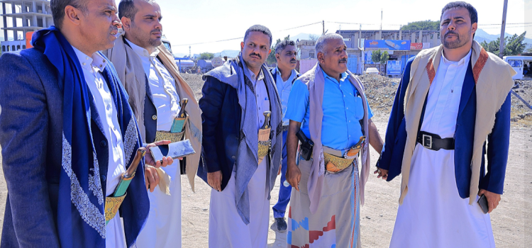 نائب وزير الشباب ومحافظ تعز يطَّلعان على عدد من الأندية والمنشآت الرياضية بالمحافظة