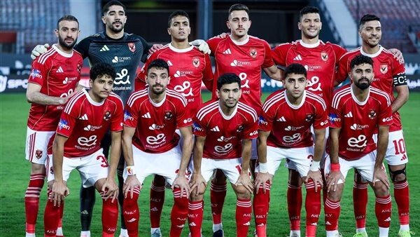 الأهلي يفرض غرامة مالية مضاعفة على لاعبيه بعد الخروج من كأس مصر