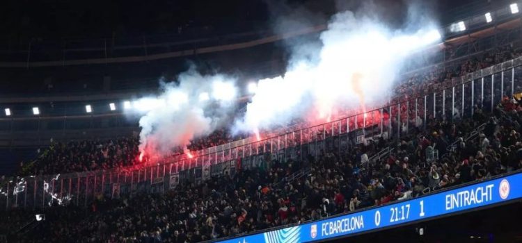 الاتحاد الأوروبي لكرة القدم يجهز عقوبة صارمة ضد فرانكفورت