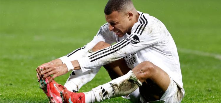 الكشف عن طبيعة إصابة مبابي