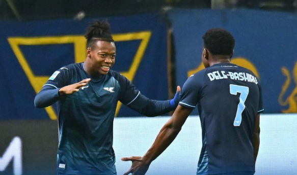 لاتسيو يحقق فوزاً صعباً امام بارما وبــ 9 لاعبين