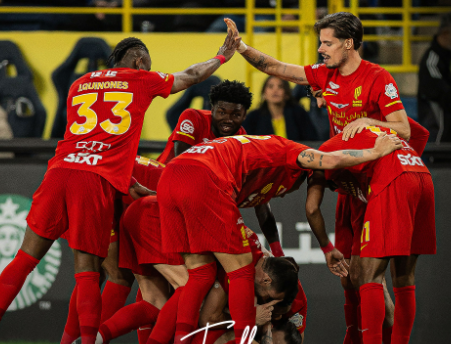 القادسية يذيق النصر الهزيمة في دوري روشن