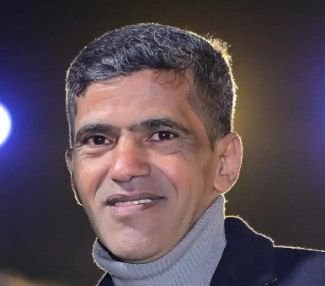 من أروقة المجد .. الى ظلال النسيان .. عادل حويس