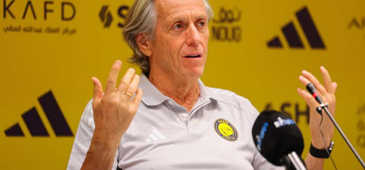 تاريخ جيسوس يحذر الهلال قبل ديربي الرياض