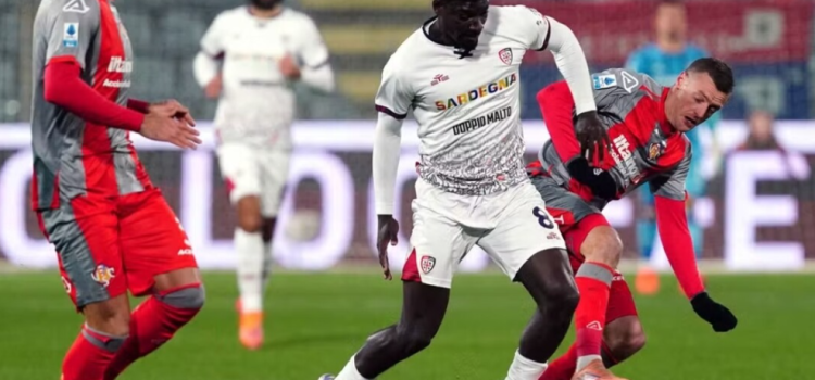 كريمونيزي يكتفي بالتعادل امام كالياري في الكالتشيو