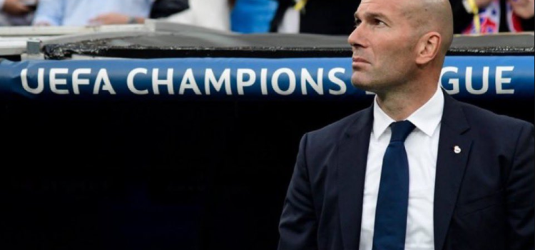 الأسطورة زيدان يعود لمقعد المدير الفني بعد 5 سنوات