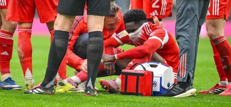 الكشف عن مدة غياب ديفيز