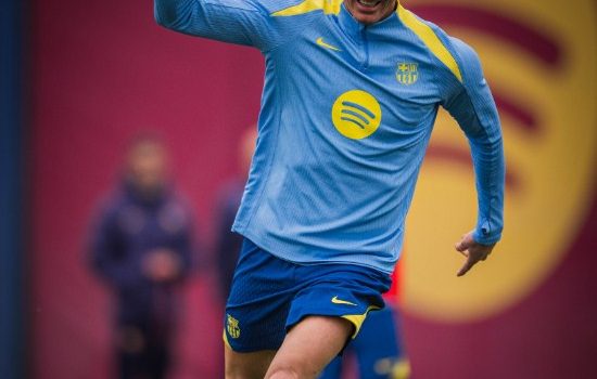 برشلونة يحسم قراره بشأن التجديد لليفاندوفسكي