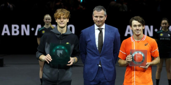 دي مينور يحرز لقب بطولة روتردام على حساب ألياسيم