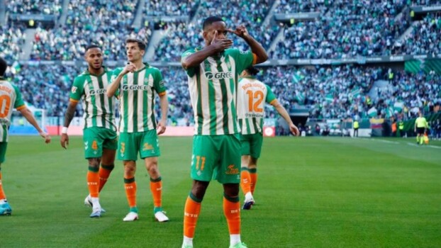 ريال بيتيس يخرج بتعادل من مباراة فاليكانو