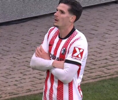 فرايبورغ يتخطى مونشنغلادباخ المترنح بثنائية