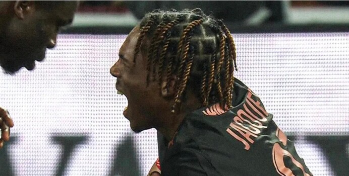 إصابة تبعد لاعب رين عن الملاعب حتى نهاية الموسم