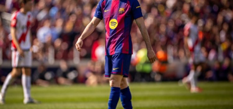 برشلونة يفضّل الإبقاء على ليفاندوفسكي