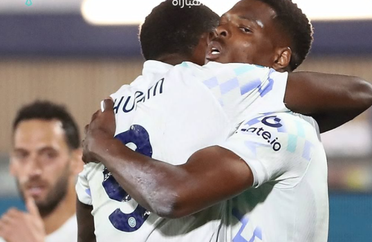 الانتر يقلب الطاولة على كومو ويوسع الفارق مع نابولي