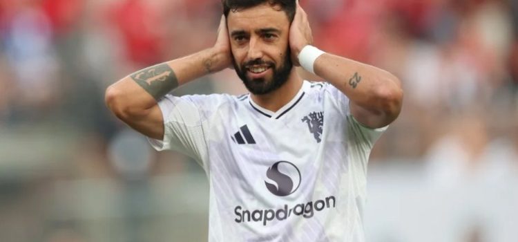 برونو فرنانديز يختار خليفته في مانشستر يونايتد