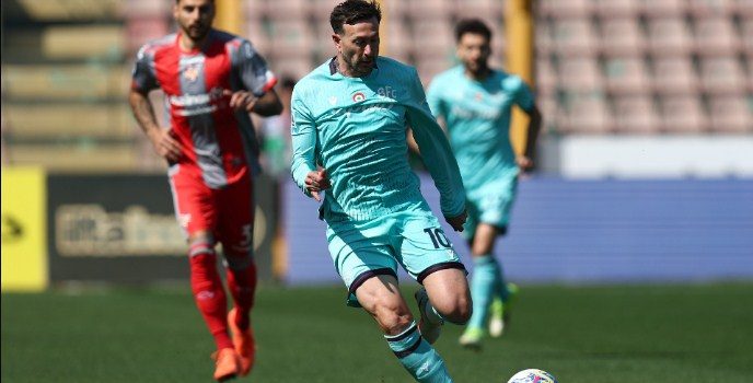 بولونيا ينتصر على كريمونيزي قبل الموقعة الأوروبية