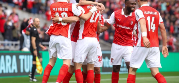 ريال بيتيس يعود من ميدان براغا بتعادل مهم في الدوري الاوروبي