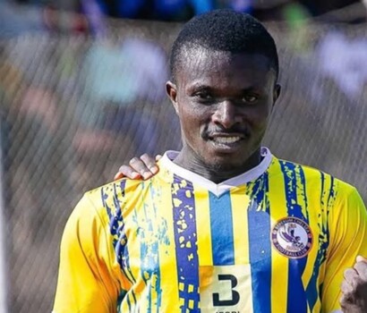 مقتل لاعب غاني شاب في هجوم مسلح على حافلة فريقه يهزّ الكرة المحلية