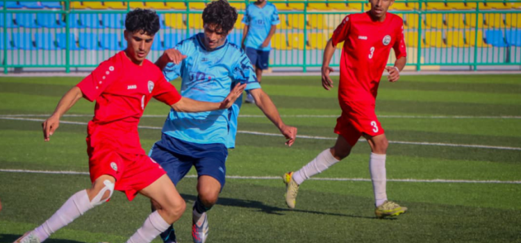 منتخب الناشئين يخسر امام وحدة صنعاء في معسكره الداخلي