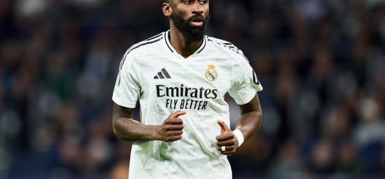 ريال مدريد يحسم ملف روديغر وعقد جديد على الطاولة