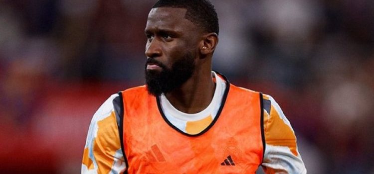 رسمياً.. ريال مدريد يعلن تجديد عقد روديجر
