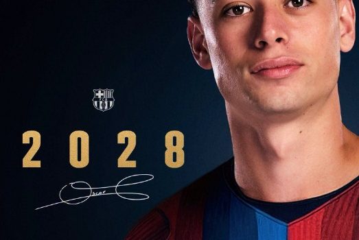 برشلونة يعلن تجديد عقد لاعبه في بيان رسمي
