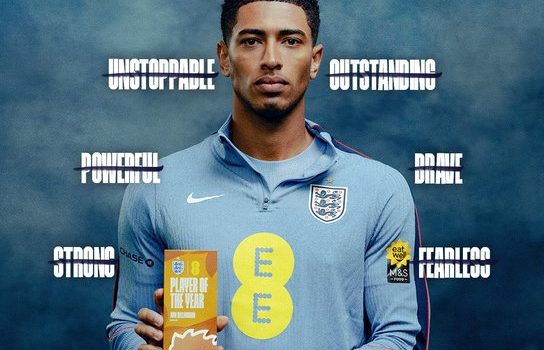 بيلينغهام يحصد جائزة أفضل لاعب في انكلترا للموسم الثاني تواليا