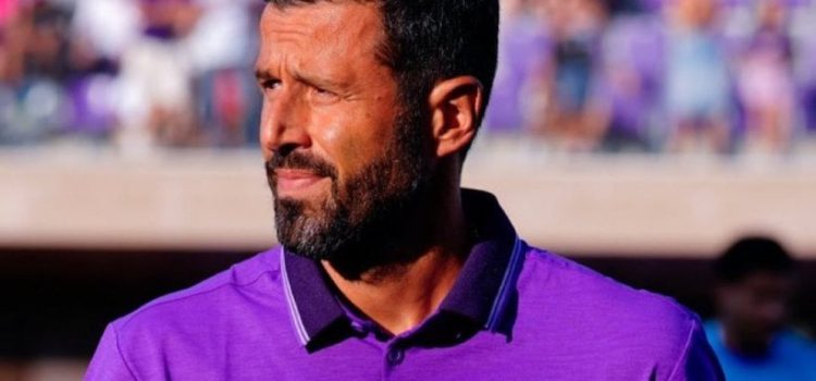 رسميًا.. فيورنتينا يُعلن إقالة فابيو غروسو من منصبه