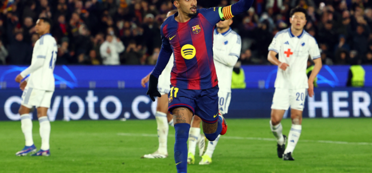 رقم ميسي يتكرر .. رافينيا يفتح لنفسه بابًا في تاريخ برشلونة