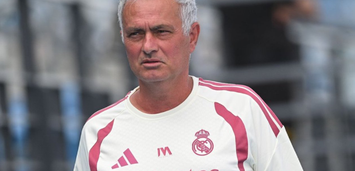 مورينيو يمنح نجم ريال مدريد “صك النجاة” من مقصلة الميركاتو