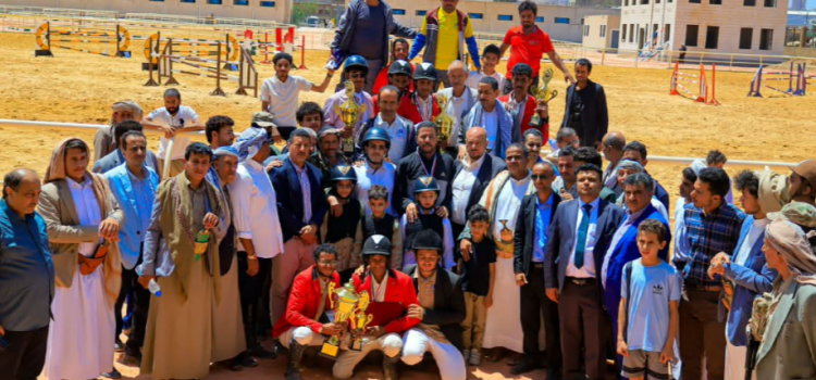 الجرموزي ونبيه يكرمان أبطال بطولة رئيس المجلس السياسي الأعلى للفروسية والهجن