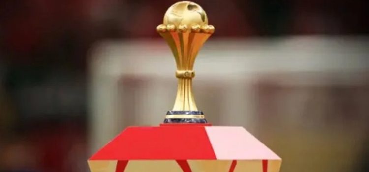 الكاف يتراجع عن قرار إقامة كأس أمم أفريقيا كل أربع سنوات