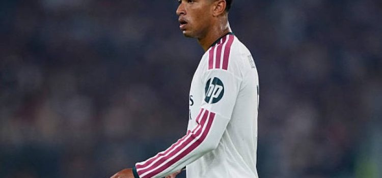 ريال مدريد يتفق مع بيلينجهام على تجديد عقده