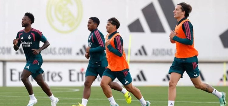 ريال مدريد يستعيد 4 لاعبين دوليين ومبابي يغيب عن التدريبات